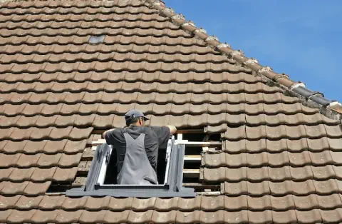 Pose de velux - Rives Dervoises